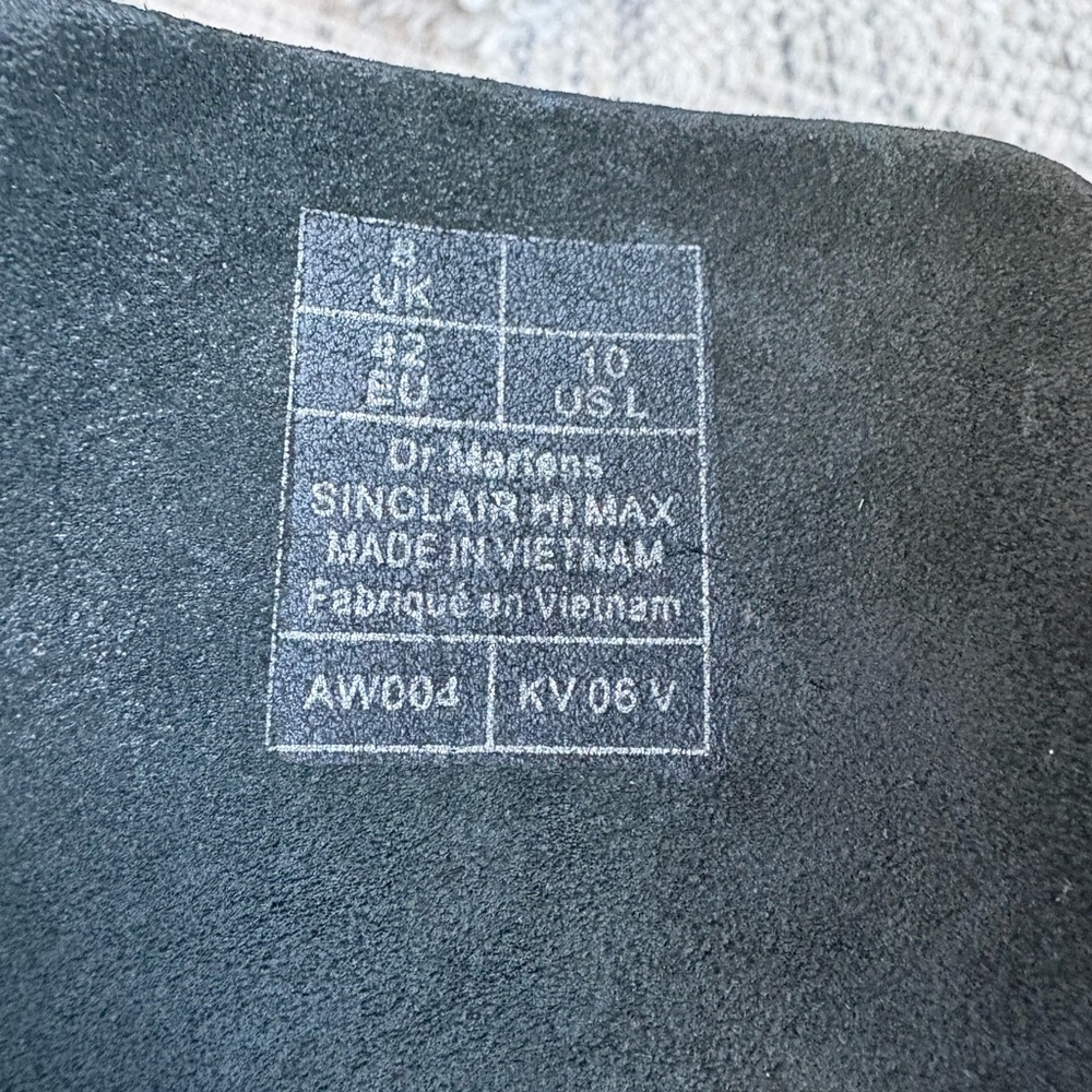 Dr Martens - Picture 9 of 10